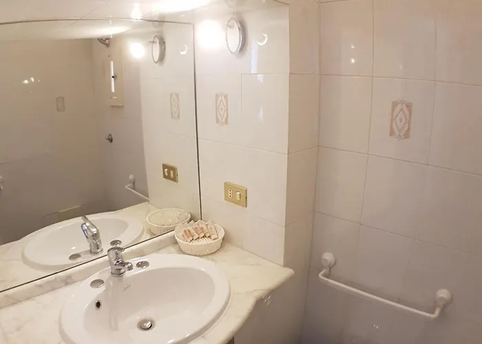 Bed & Breakfast Montebello 3*