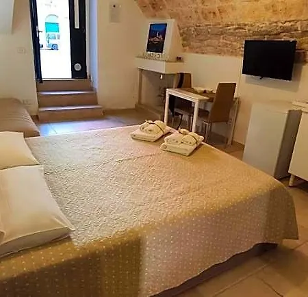 Bed & Breakfast Montebello 3*